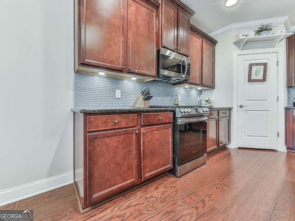 205 River Run Woodstock - Photo 13