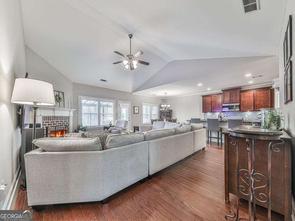 205 River Run Woodstock - Photo 8