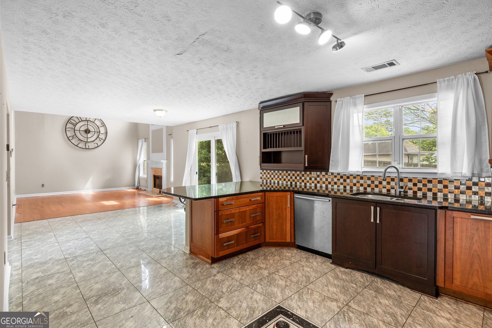 542 Staghorn Lane Suwanee - Photo 12