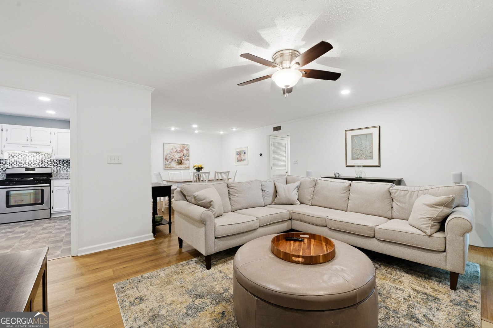 1355 Crossing Drive Atlanta - Photo 8