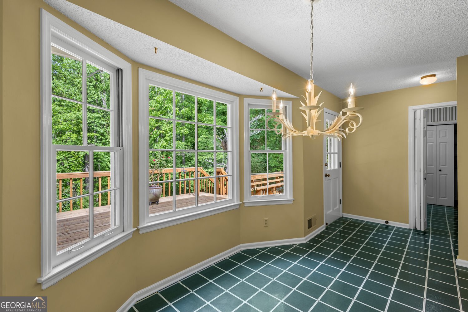 2787 Hearthstone Circle Marietta - Photo 19