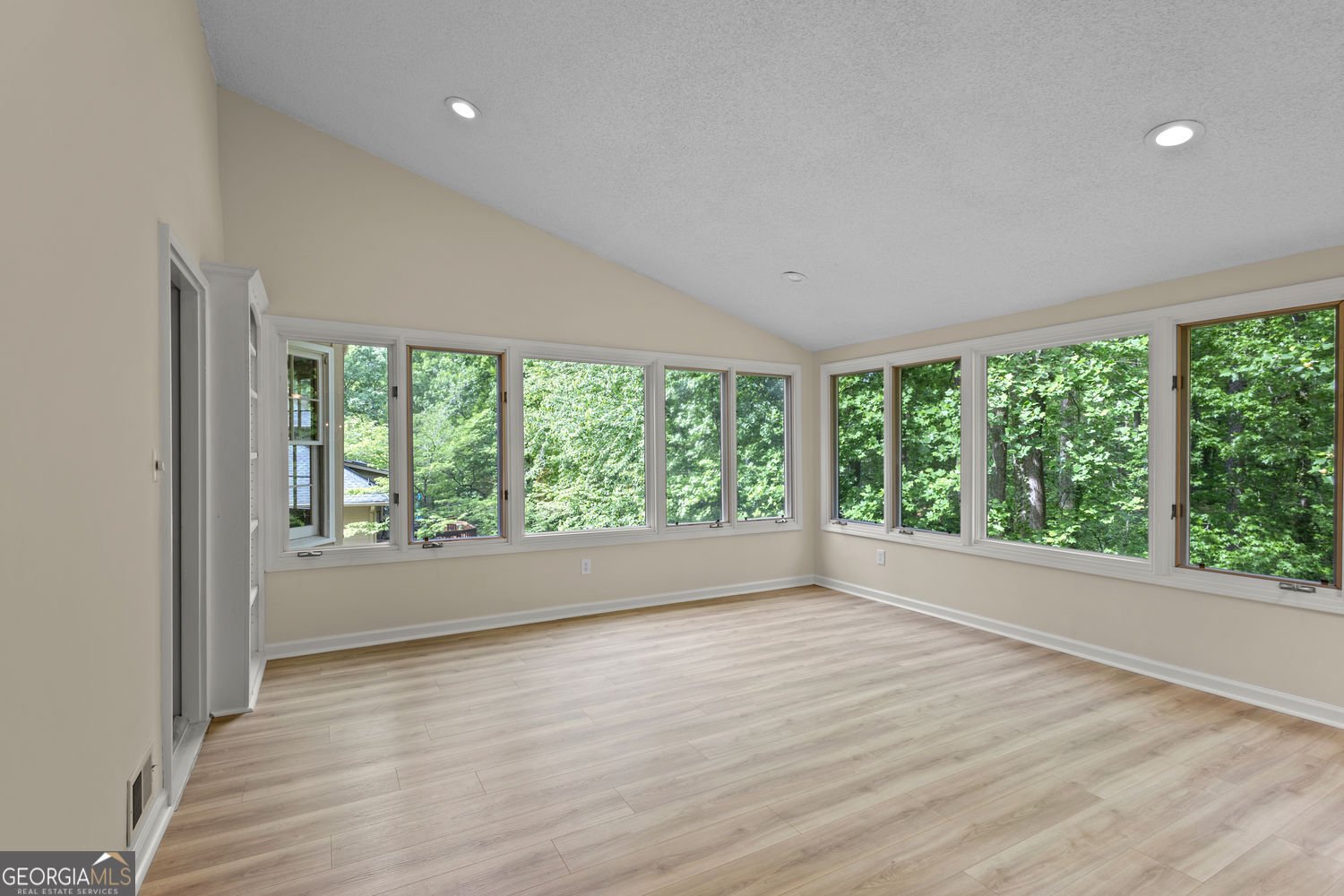 2787 Hearthstone Circle Marietta - Photo 20