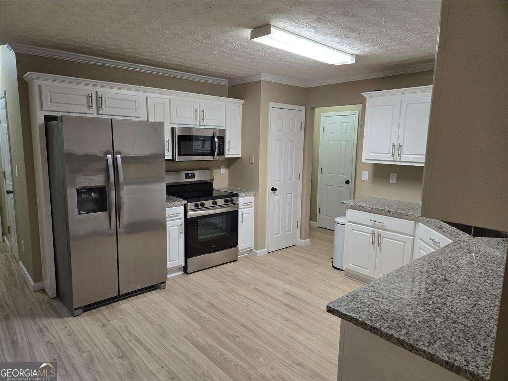 7001 Greenridge Drive Loganville - Photo 13