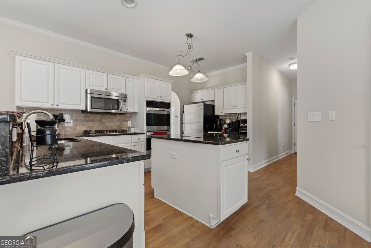 5355 Flowering Dogwood Court Powder Springs - Photo 7
