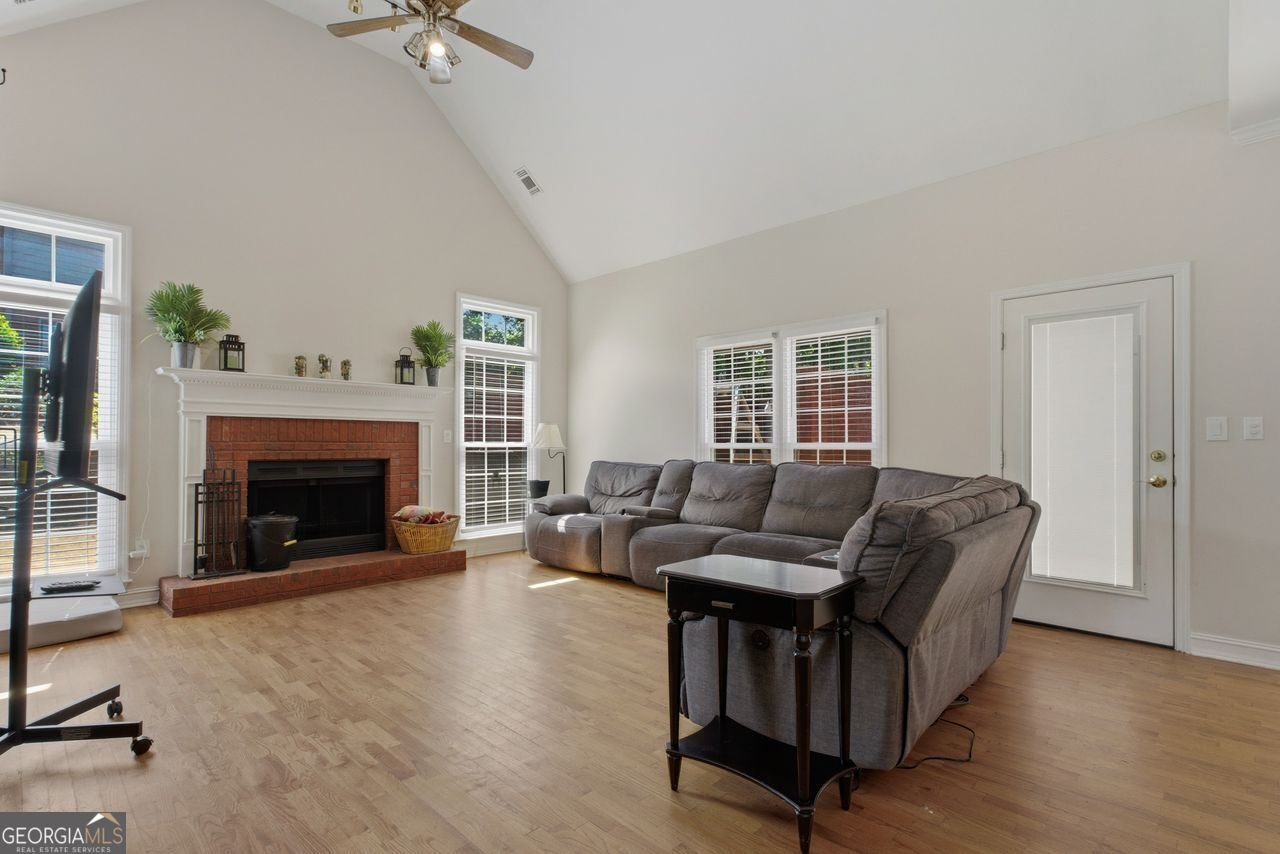 5355 Flowering Dogwood Court Powder Springs - Photo 9
