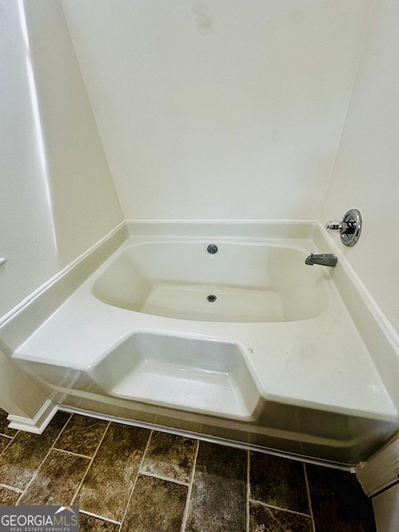 106 Ridgefield Circle Lagrange - Photo 9