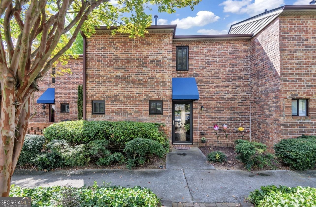 2252 Pernoshal Court Atlanta - Photo 1