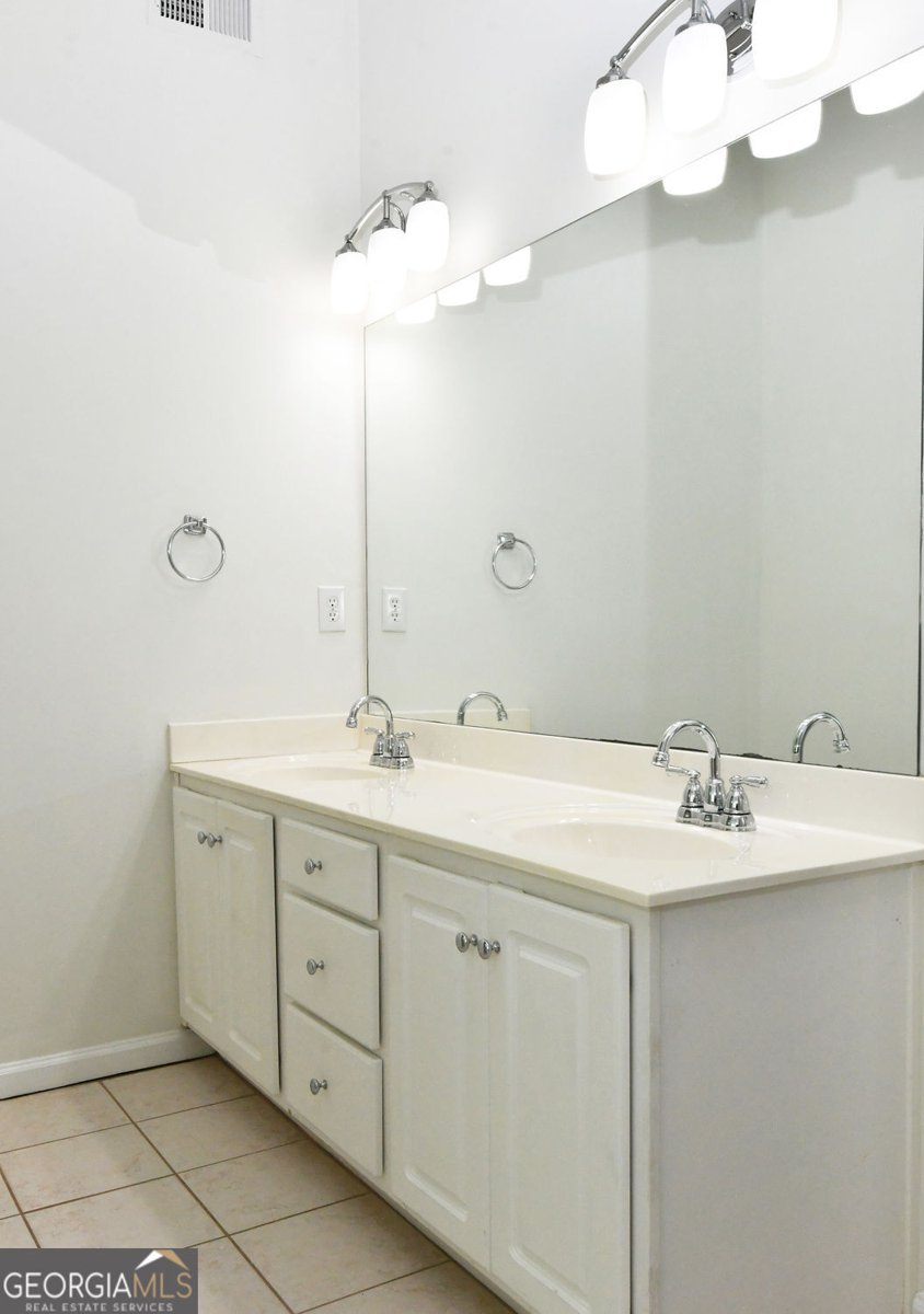 795 Sunset Ridge Lane Lawrenceville - Photo 18