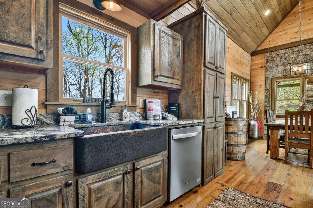 346 Spirit Mountain Road Blue Ridge - Photo 15