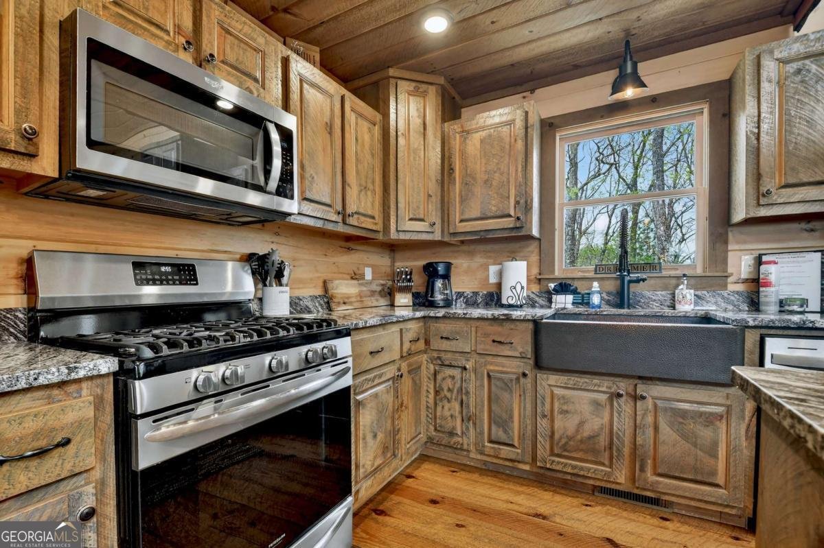 346 Spirit Mountain Road Blue Ridge - Photo 18