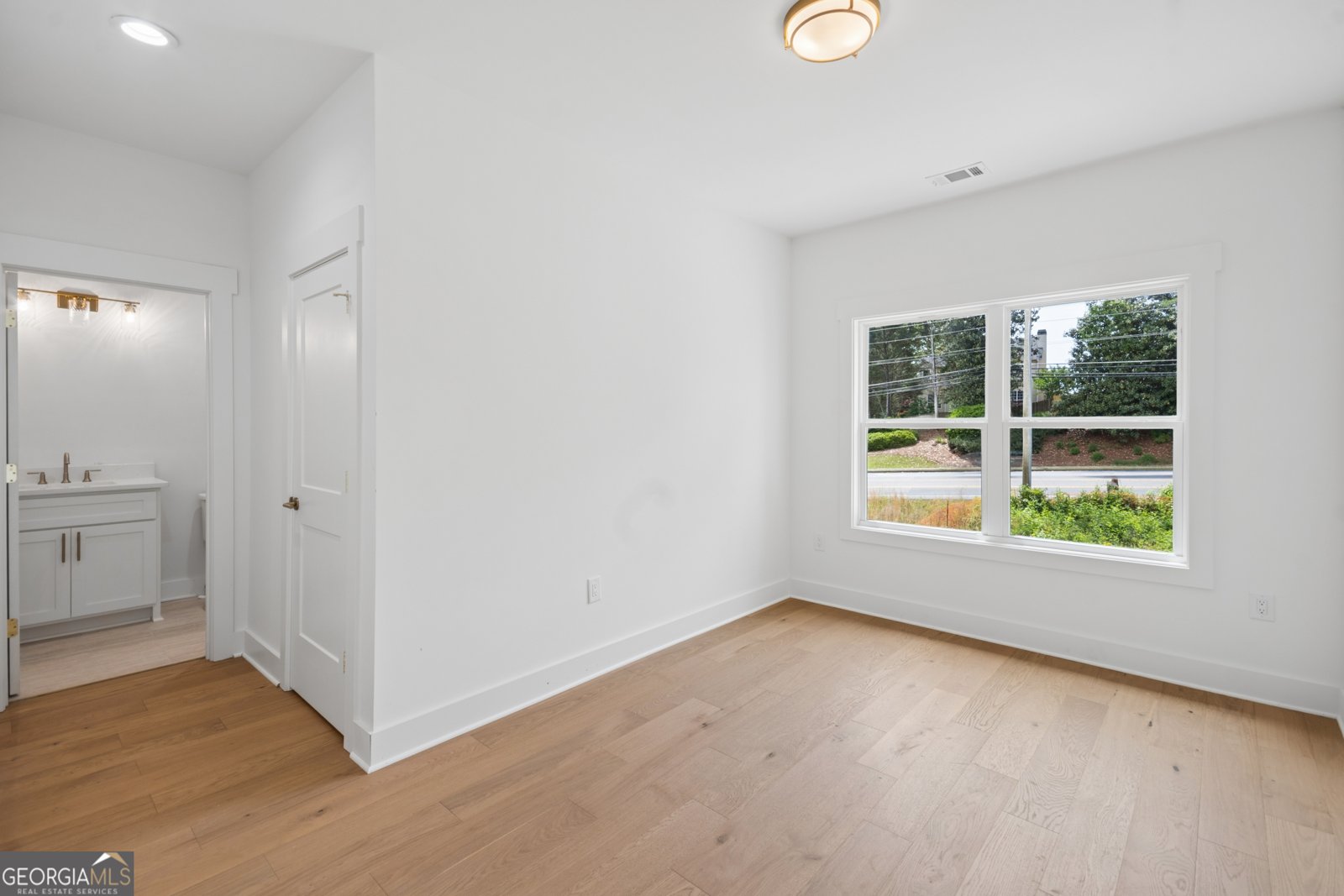 10745 Waters Road Alpharetta - Photo 38