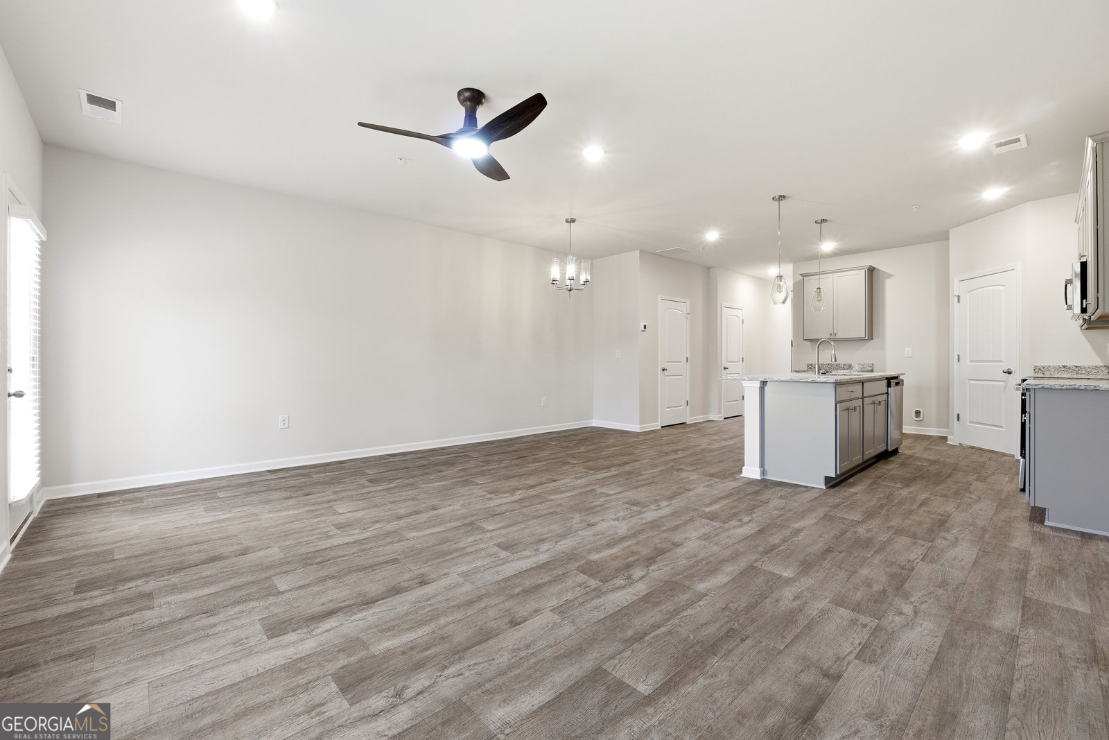 8353 Columbia Court Palmetto - Photo 10