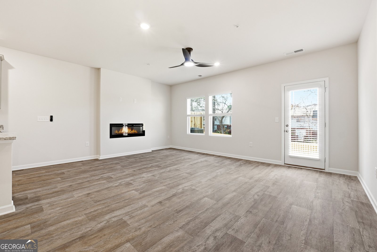 8353 Columbia Court Palmetto - Photo 12