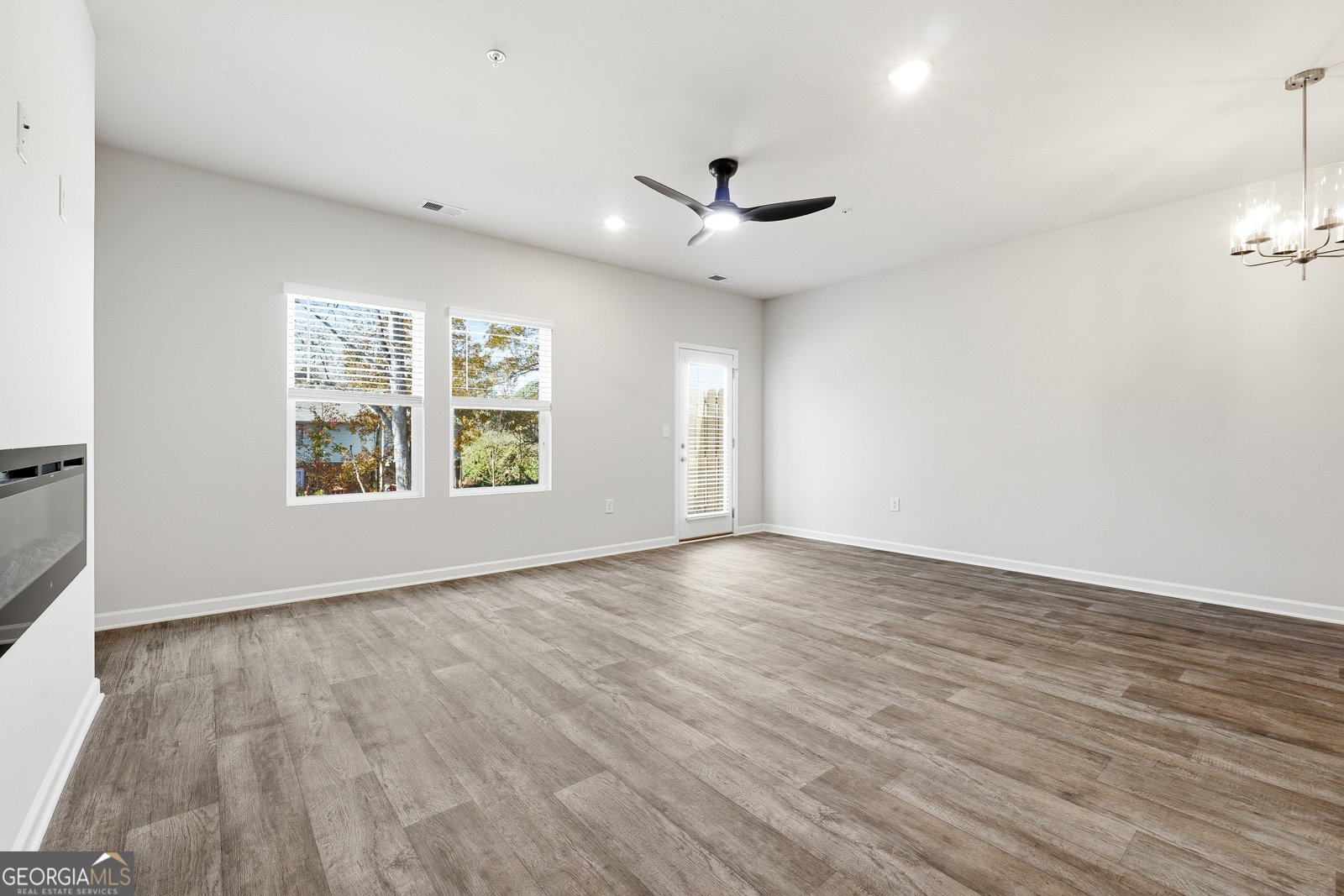 8353 Columbia Court Palmetto - Photo 8