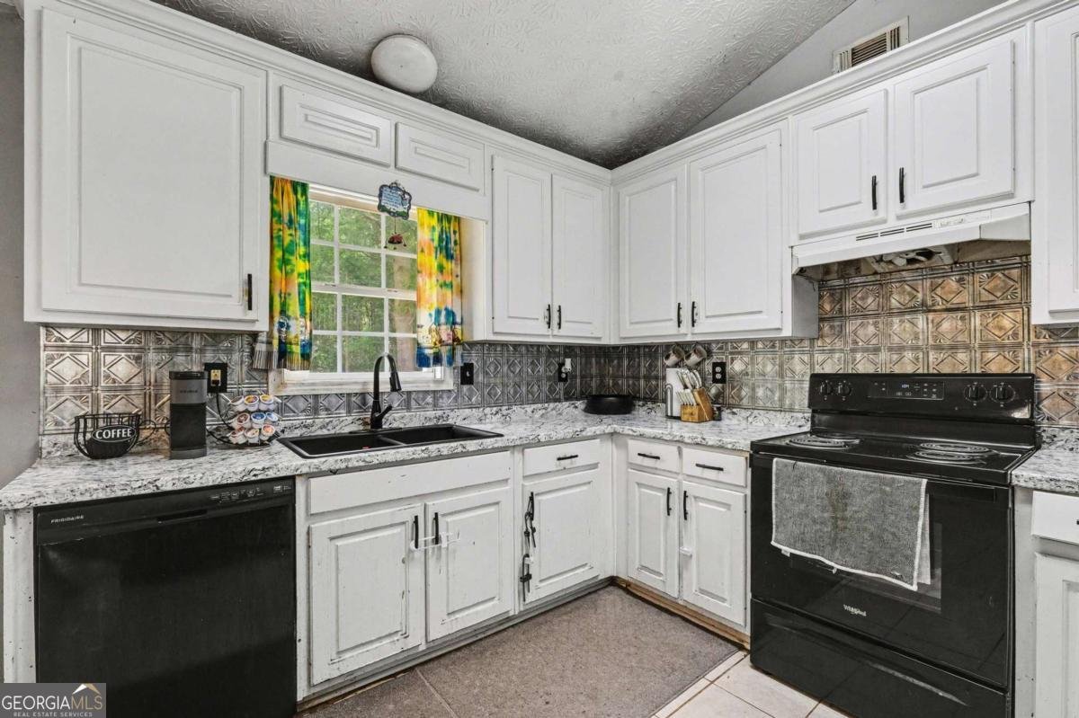 705 Slayton Drive Bethlehem - Photo 8