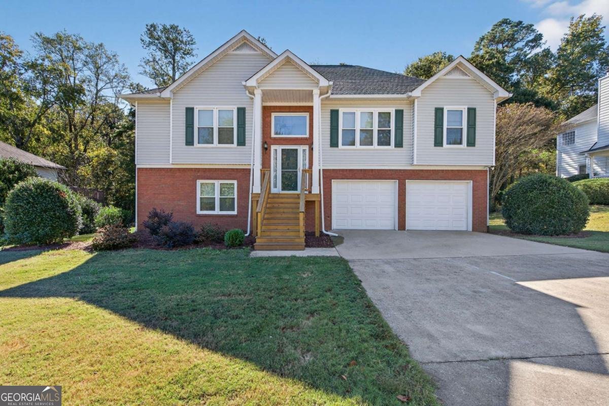 5843 Millers Pond Lane Powder Springs - Photo 1