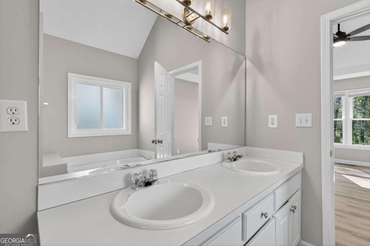 5843 Millers Pond Lane Powder Springs - Photo 12