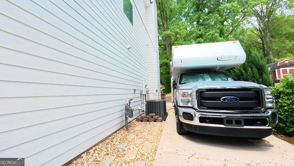 6351 Blackjack Road Flowery Branch - Photo 11