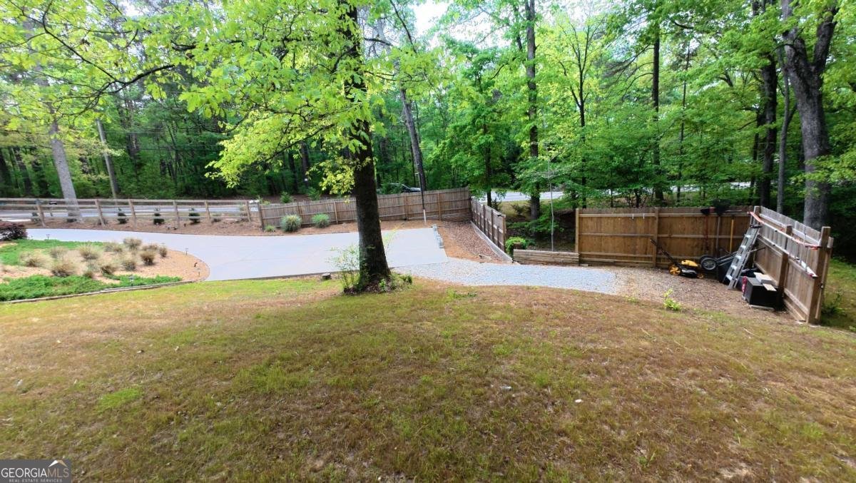6351 Blackjack Road Flowery Branch - Photo 19