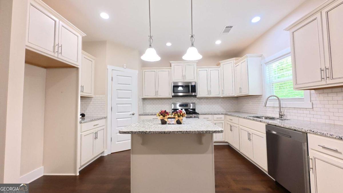 6351 Blackjack Road Flowery Branch - Photo 37