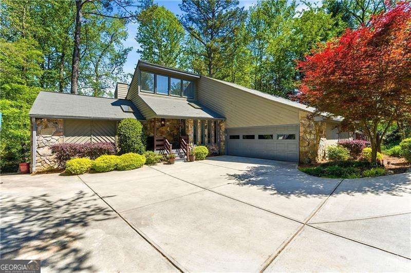 4221 Burns Heritage Trail Roswell - Photo 1