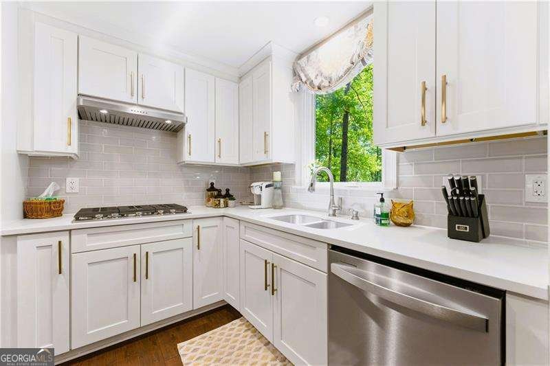 4221 Burns Heritage Trail Roswell - Photo 12