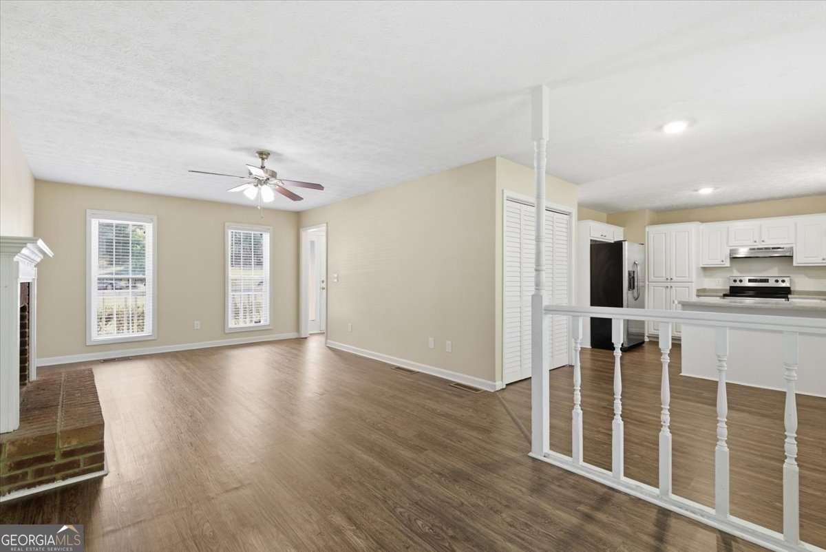 445 Allens Landing Court Lawrenceville - Photo 8