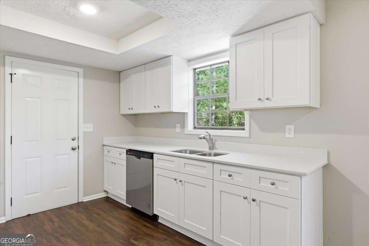 3182 Fireplace Trail Snellville - Photo 14