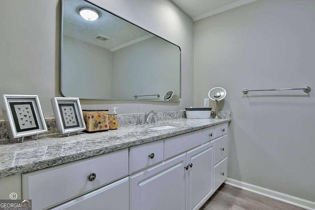 540 Hall Drive Hamilton - Photo 36