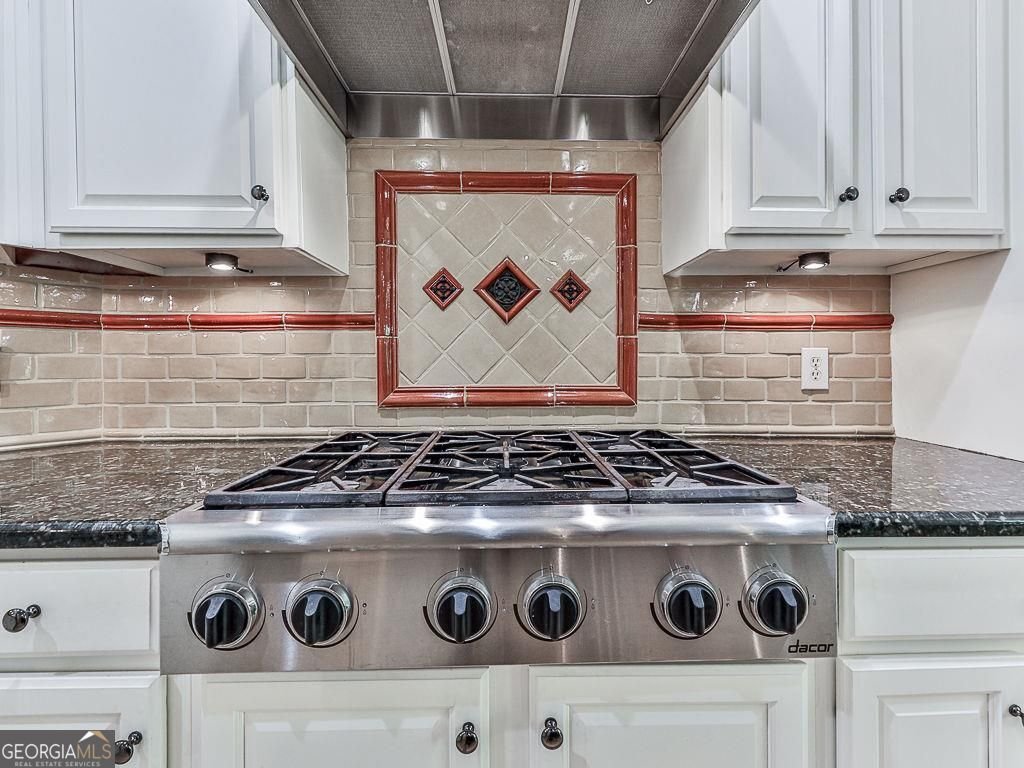 5037 Towne Lake Hills Woodstock - Photo 16