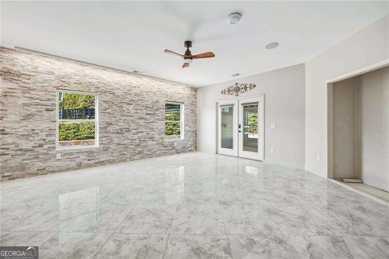 232 Waters Lake Drive Woodstock - Photo 22