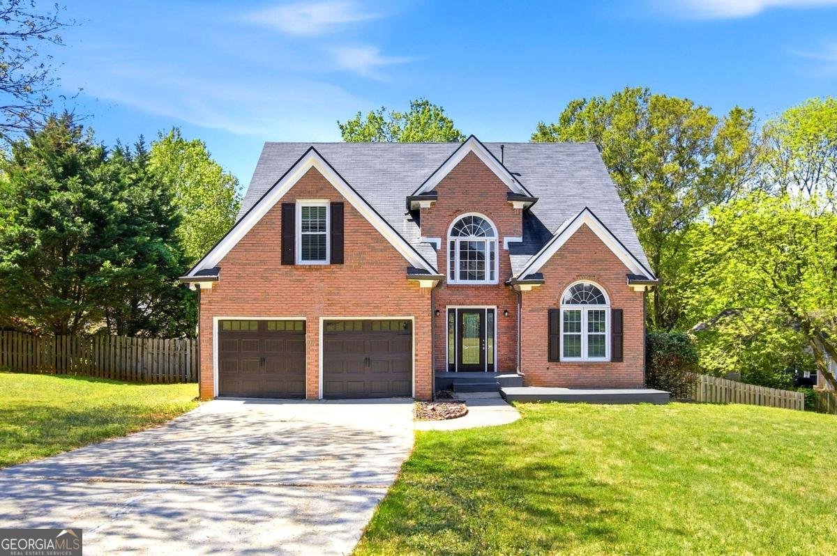 425 Tramore Court Roswell - Photo 1