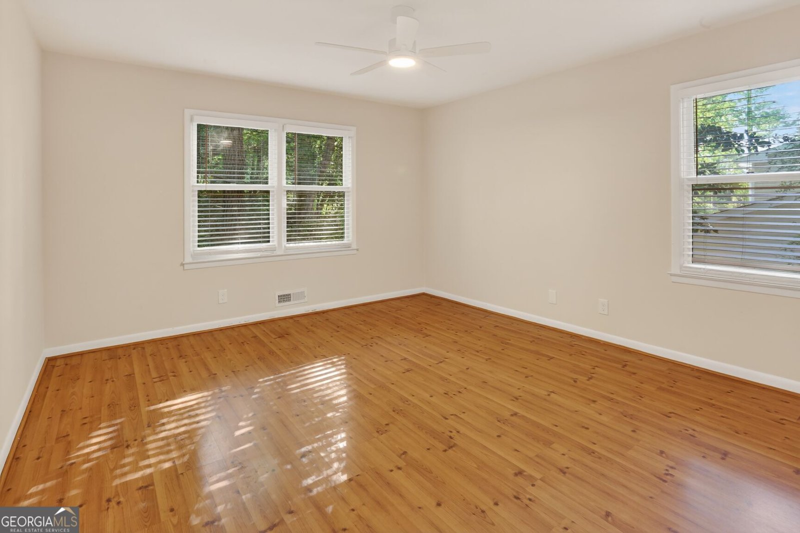 1975 Ridgeway Road Atlanta - Photo 30