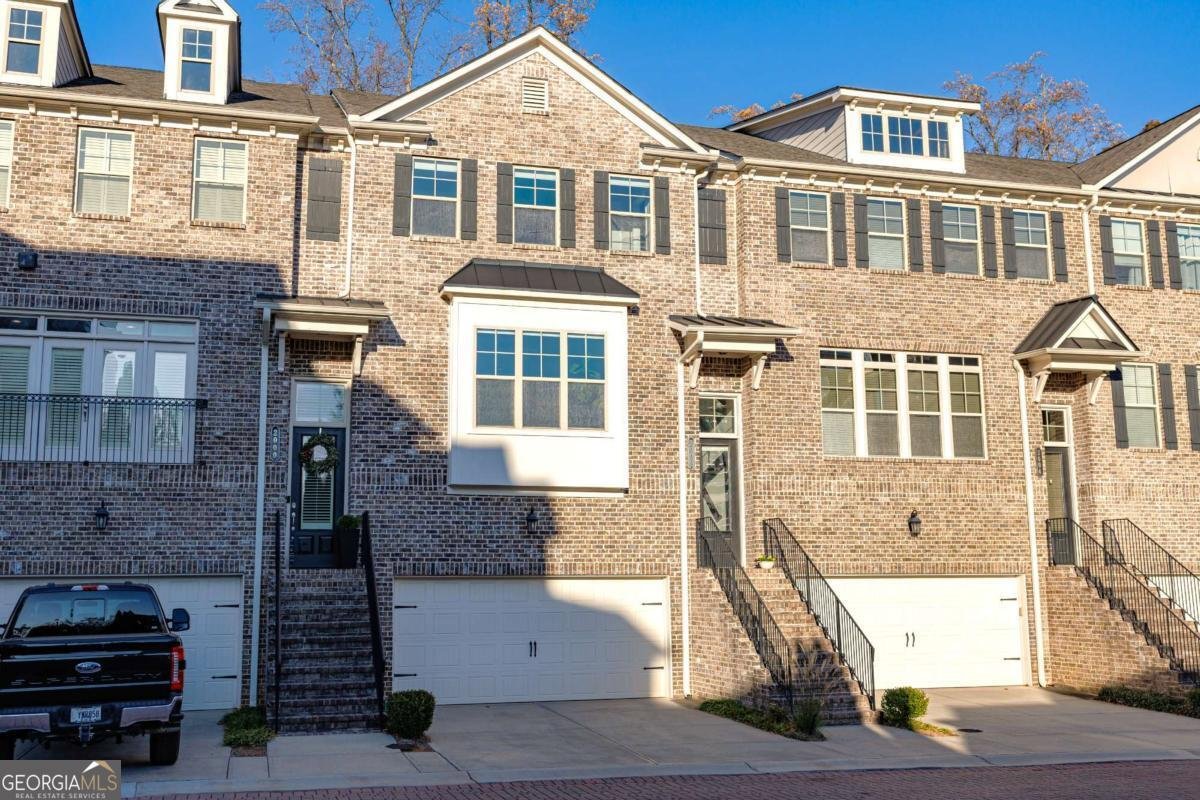 2002 RAVEN Way Atlanta - Photo 1