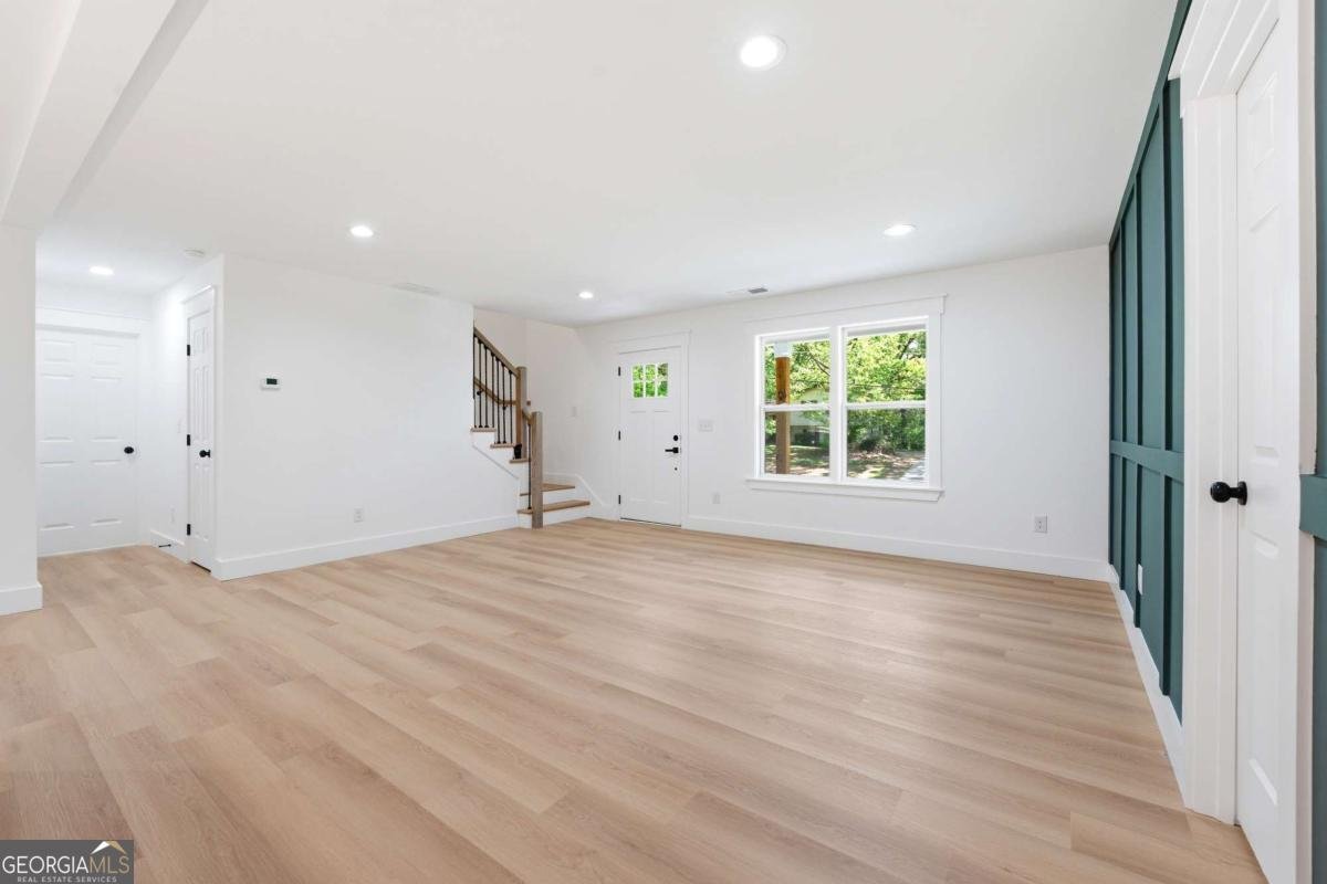 2598 Hencley Circle Marietta - Photo 9