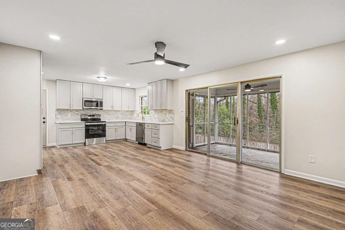 61 Barrett Circle Marietta - Photo 6