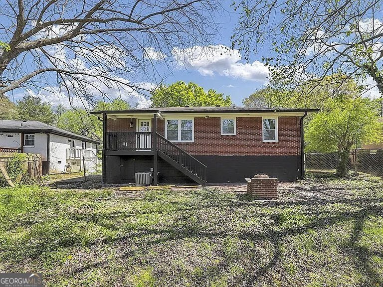 221 Napoleon Drive Atlanta - Photo 8