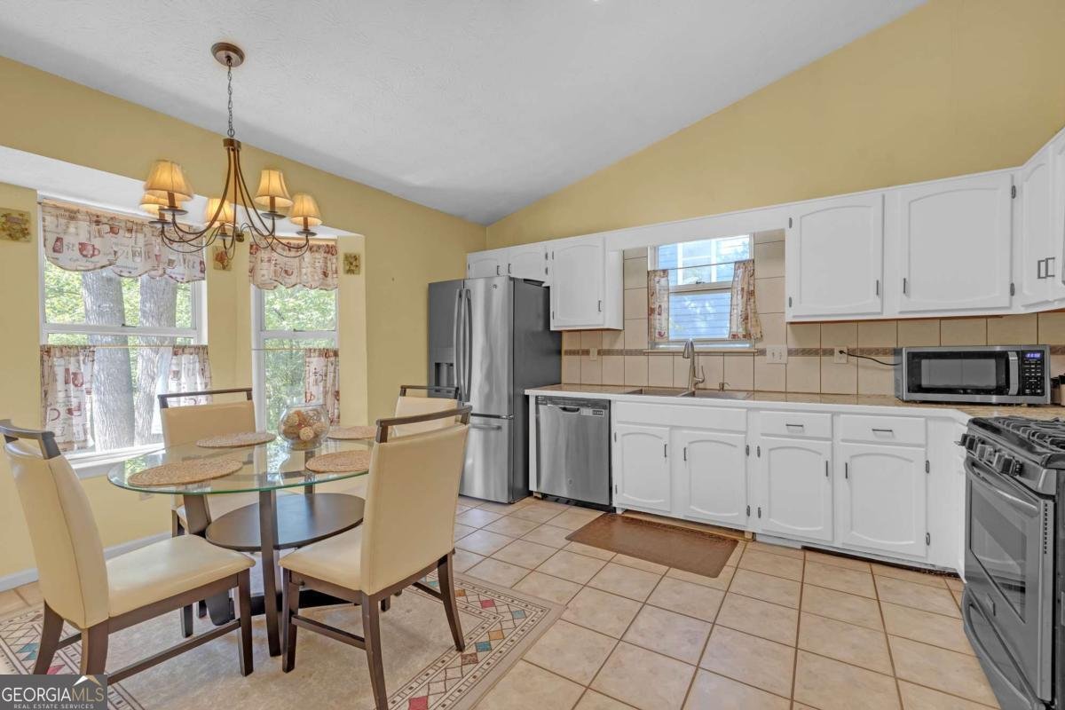 4384 Windward Lane Norcross - Photo 12