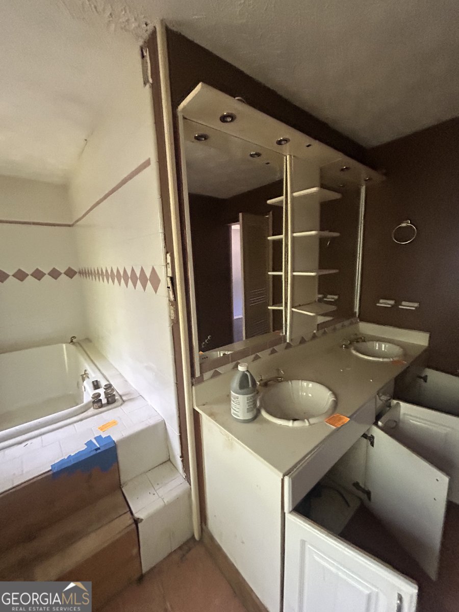 2745 Old South Drive Jonesboro - Photo 6