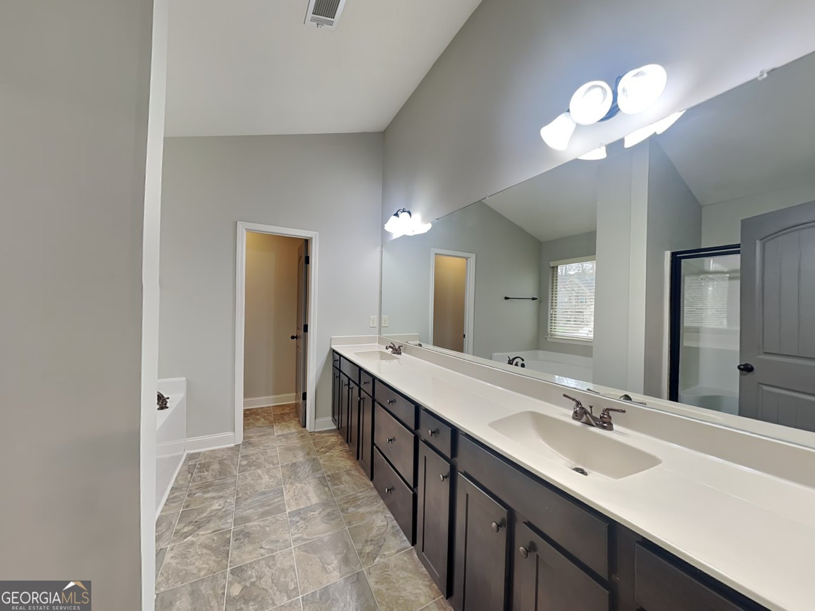 333 Castle Top Lane Lawrenceville - Photo 15