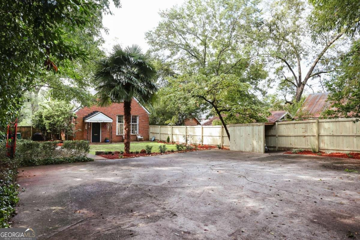 552 Cobb Street Athens - Photo 51