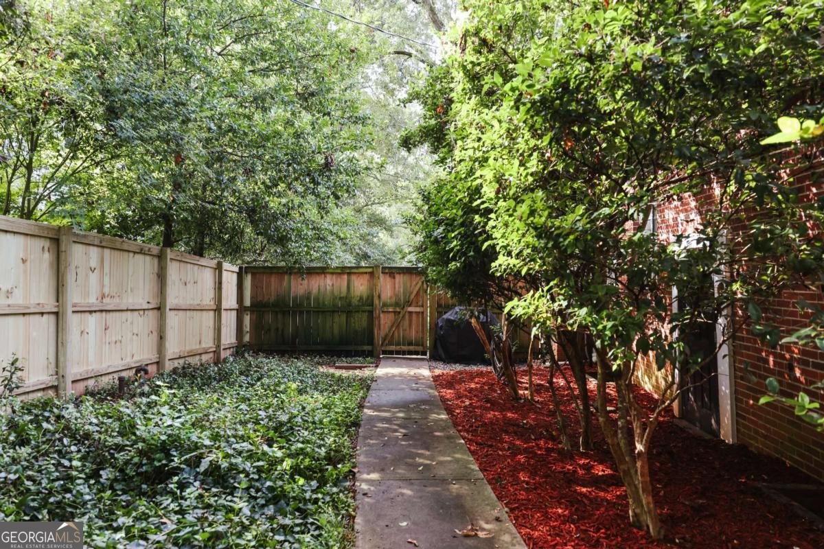 552 Cobb Street Athens - Photo 54