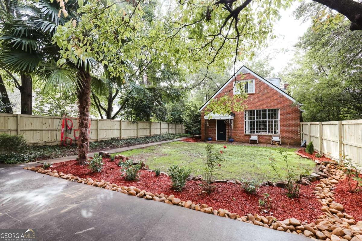 552 Cobb Street Athens - Photo 7