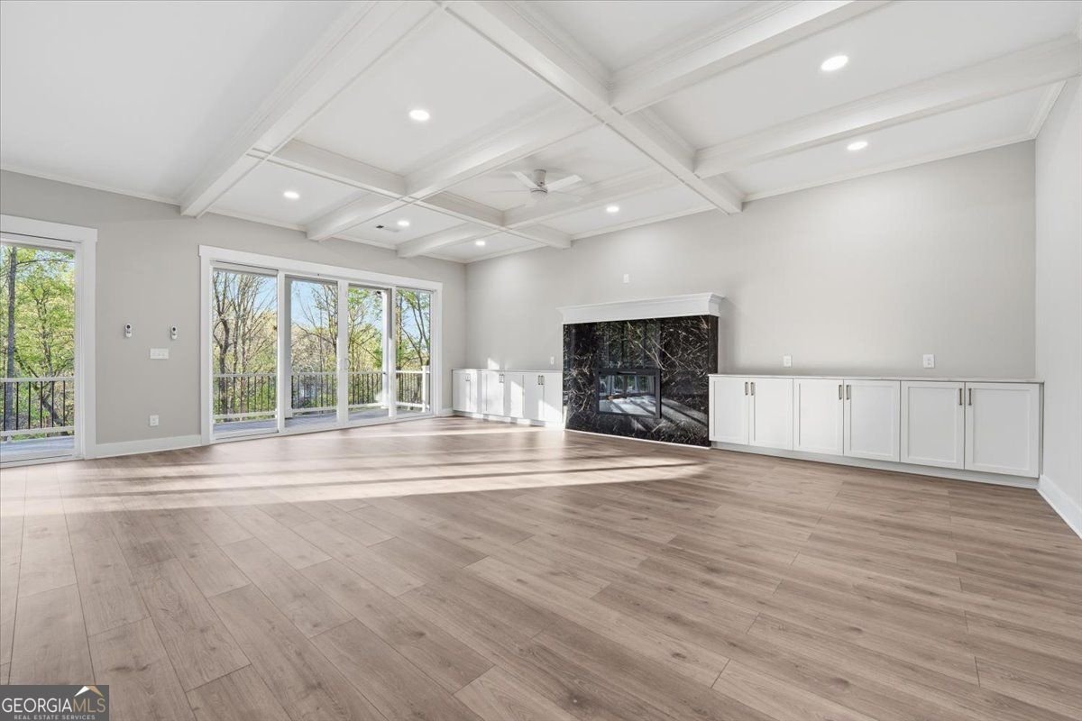 7711 Elm Circle Murrayville - Photo 19