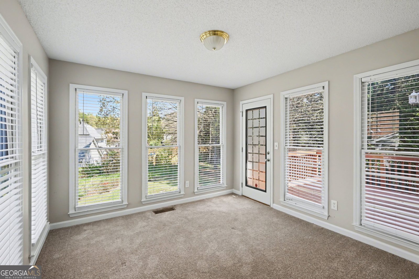 29 Waterford Way Powder Springs - Photo 13