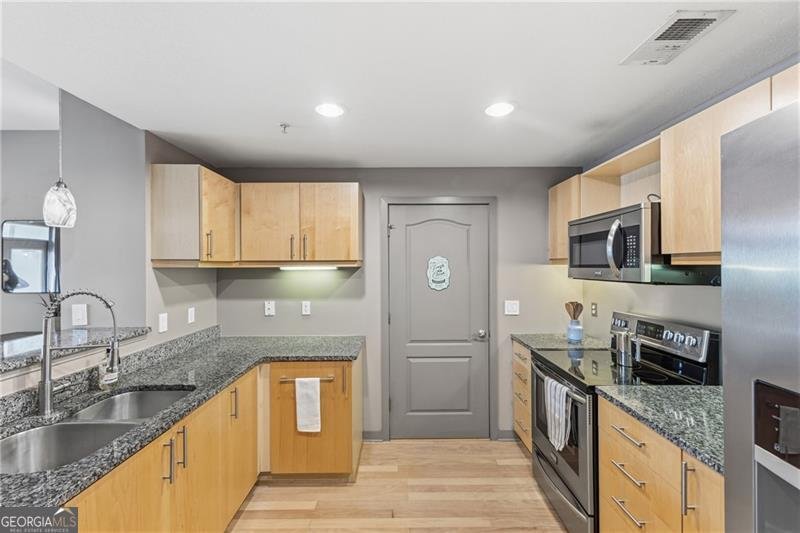 390 17th Street Atlanta - Photo 6