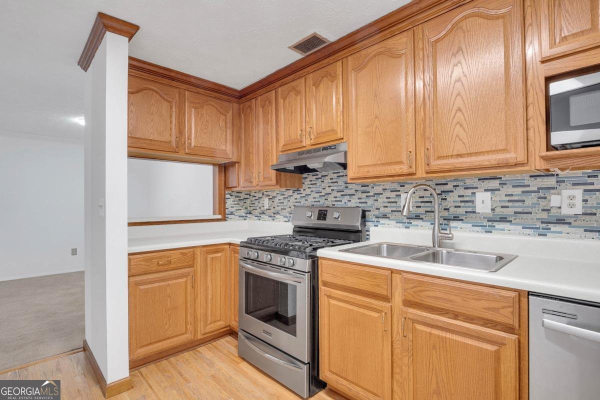 1203 Wynnes Ridge Circle Marietta - Photo 1