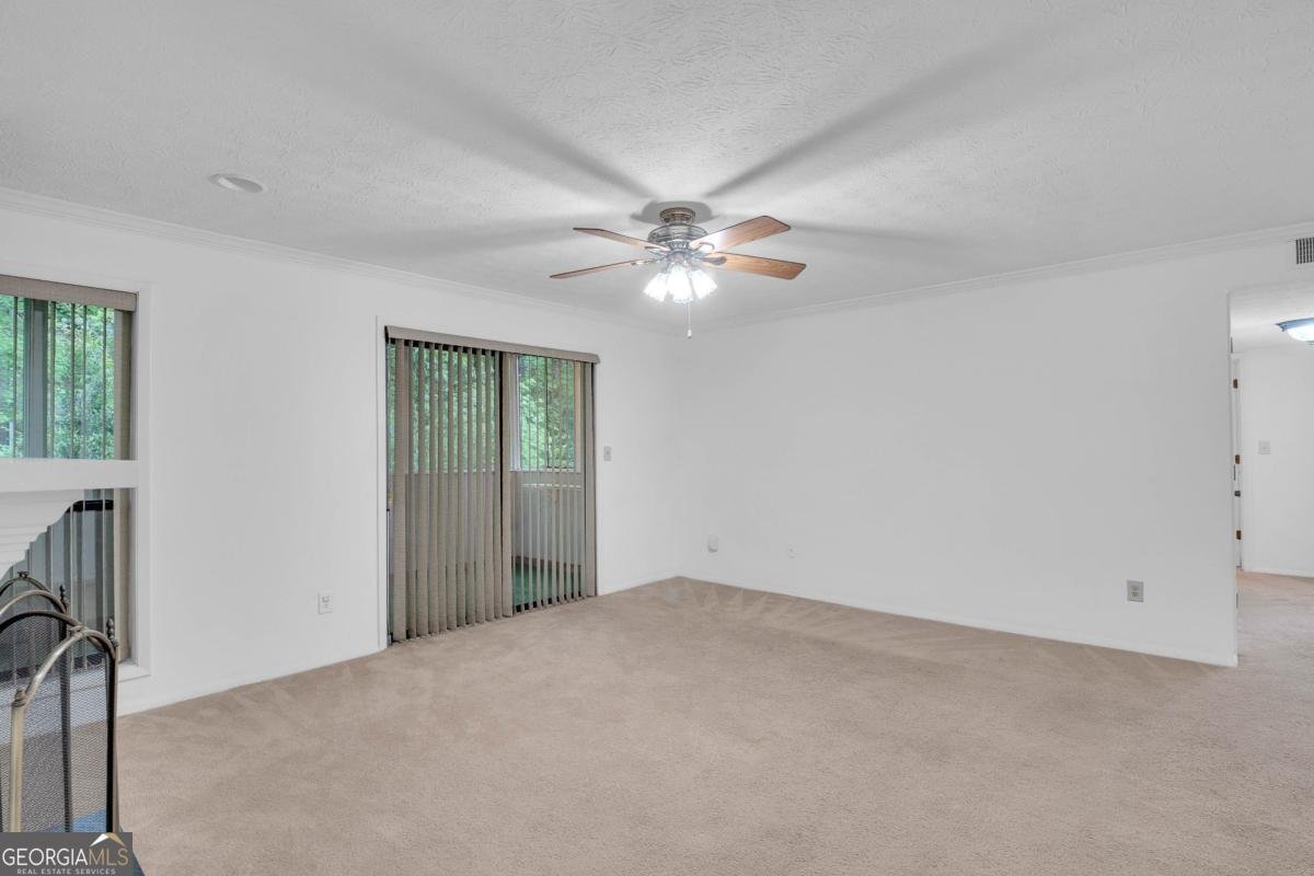 1203 Wynnes Ridge Circle Marietta - Photo 10