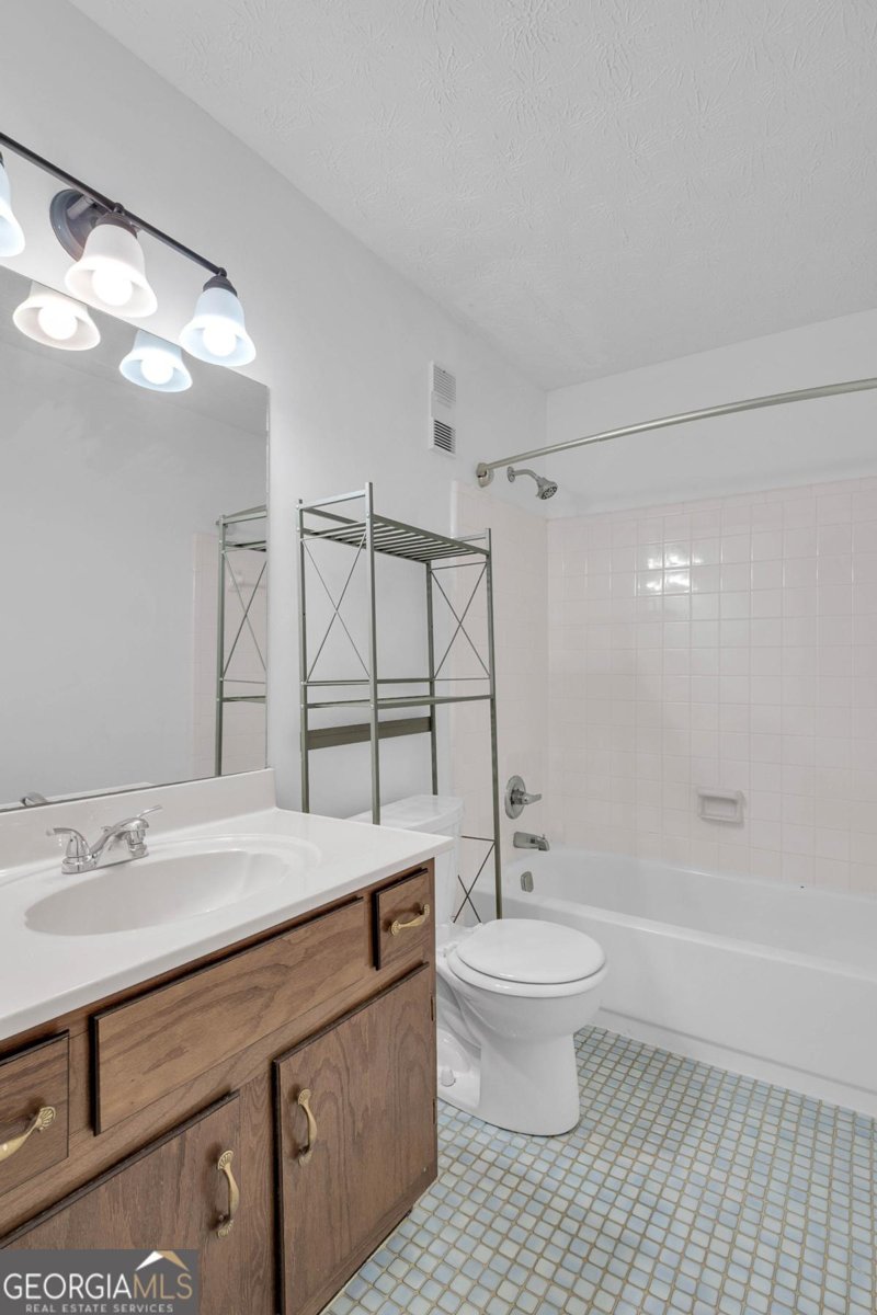 1203 Wynnes Ridge Circle Marietta - Photo 17