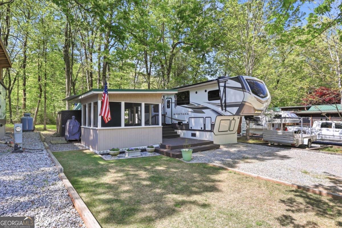 320 Leisure Acres Drive Cleveland - Photo 1